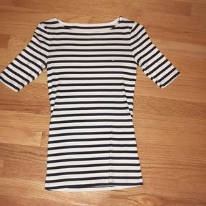 Tommy Hilfiger 1/4 sleeve dress shirt